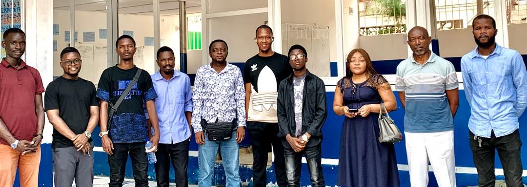 Photo de groupe des étudiants et formateurs Rajey Training Center